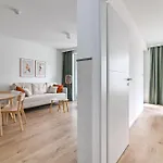 Ltc - Modern Tower Daire