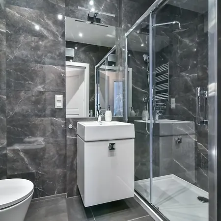 Ltc - Modern Tower *