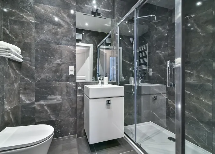 Ltc - Modern Tower *